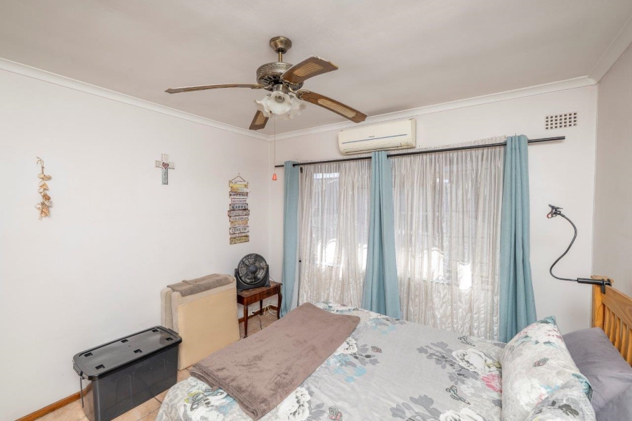 3 Bedroom Property for Sale in Stikland Western Cape